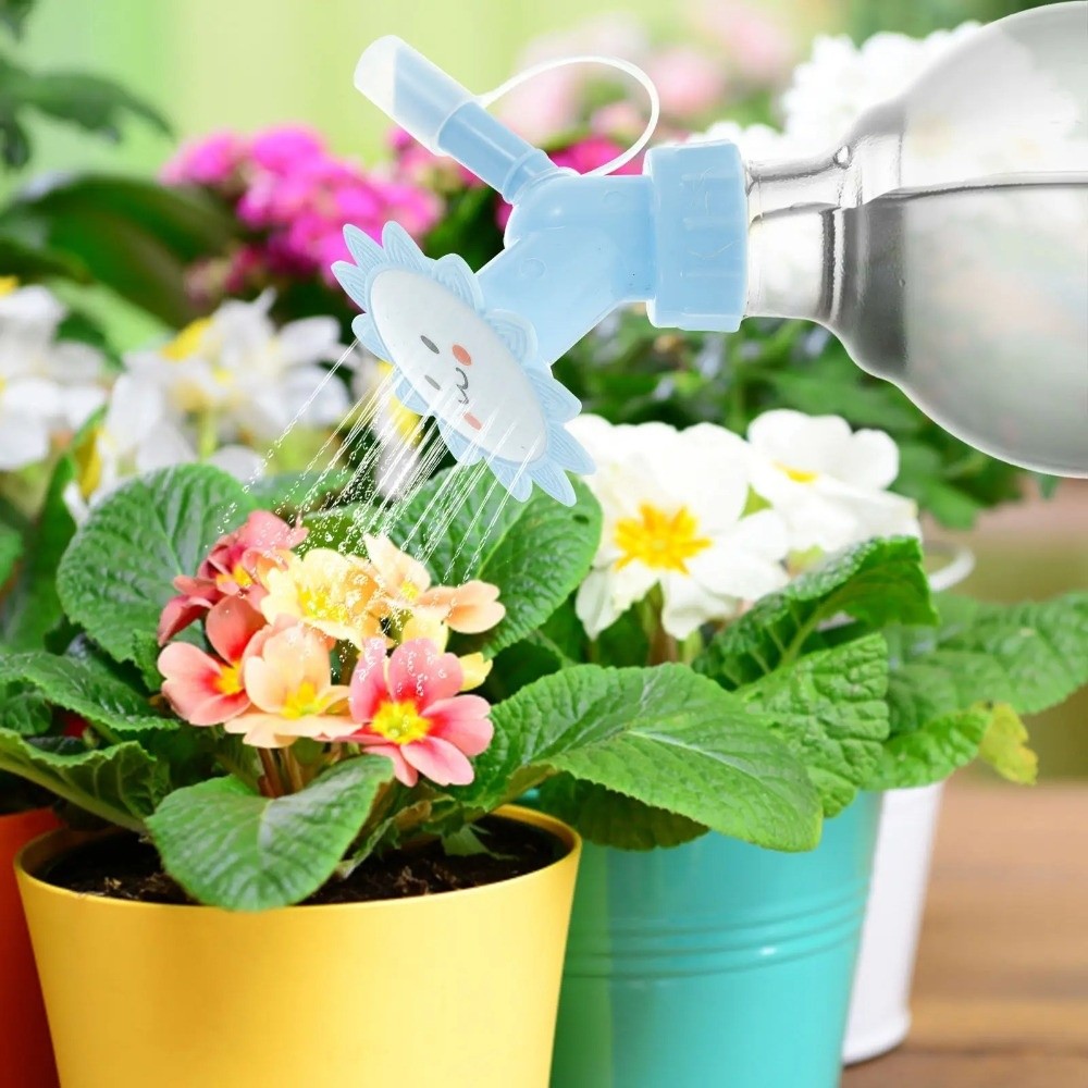 Gardening Tools Cartoon - Kreative Garten-Bewässerungsdüse: Cartoon-Flaschenverschluss-Sprinklerkopf-Adapter mit Flaschen-Gartensprühgerät